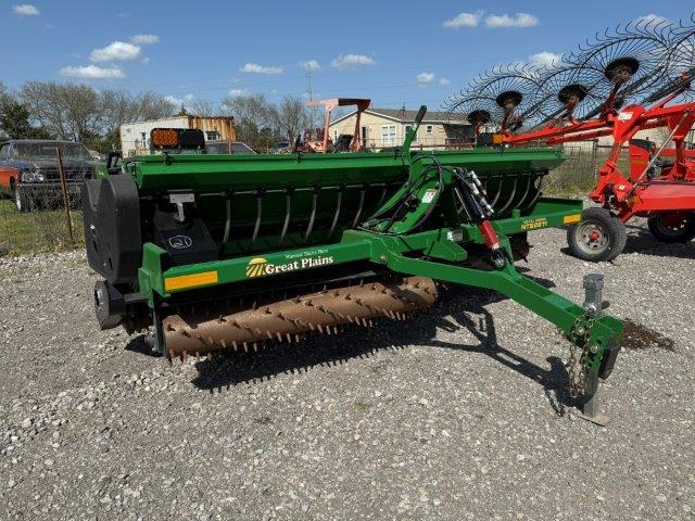 Great Plains NTS 2611 No-Till, Pull-Type Seeder