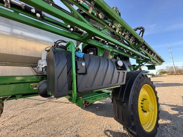 2021 John Deere R4044 Self-Propelled Sprayer