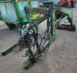 John Deere 36A Loader