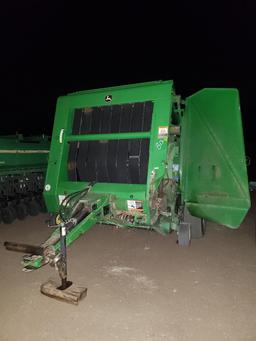 John Deere Round Baler