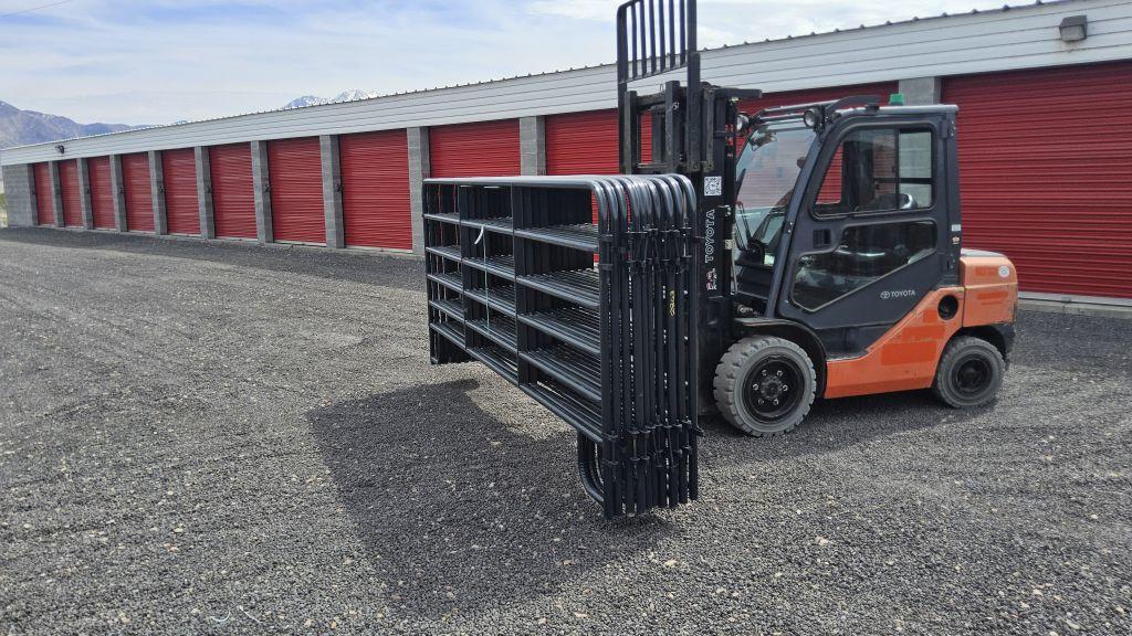 10-12ft Blue/Gray Panels