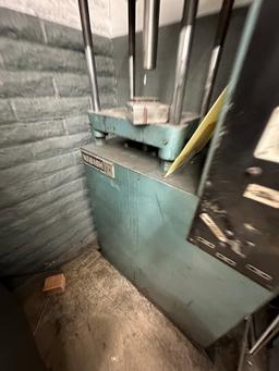 Wabash 20-122 Hydraulic Press