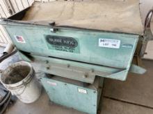 Burr King Vibratory Model 33