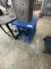Rolling Lift Cart