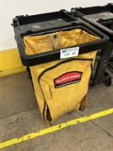 Rubbermaid Rolling Cleaning Cart