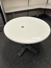 Round Table