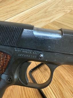 Thompson Auto-Ordnance Corp 1911A1 WWII Style .45acp Semi Auto Pistol