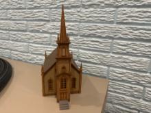 Atlas 708 Ho Scale Gothic-style Church Model With Steeple