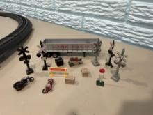 Ho Scale Railroad Accessories & Traffic Signals Lot Crossings, Signs & More