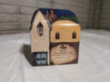 Department 56 The Grapes Inn Ornament 1996 Dickens Heritage Collectors Edition