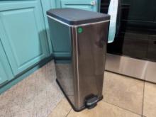 Stainless Steel Trash Can With Soft Close Lid