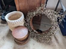 Primitive bucket with Lid, Rustic Wreath, Basket