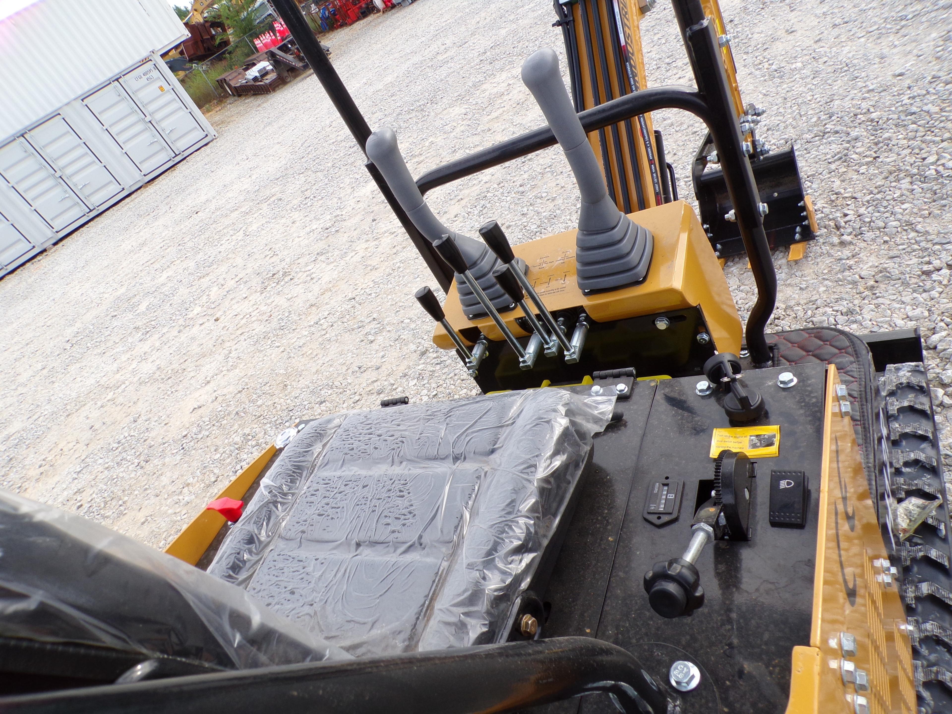 MINI EXCAVATOR - H12R