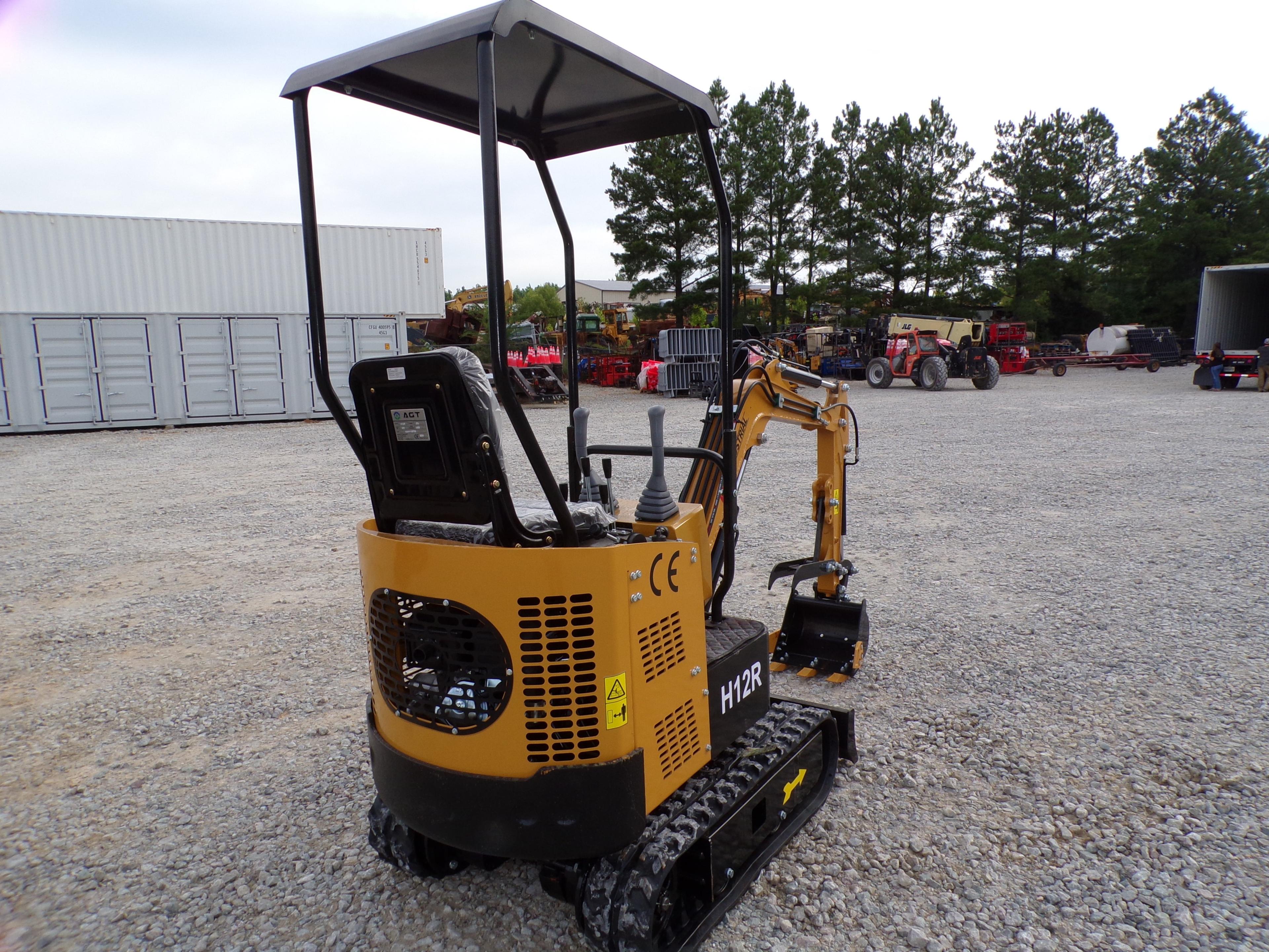 MINI EXCAVATOR - H12R