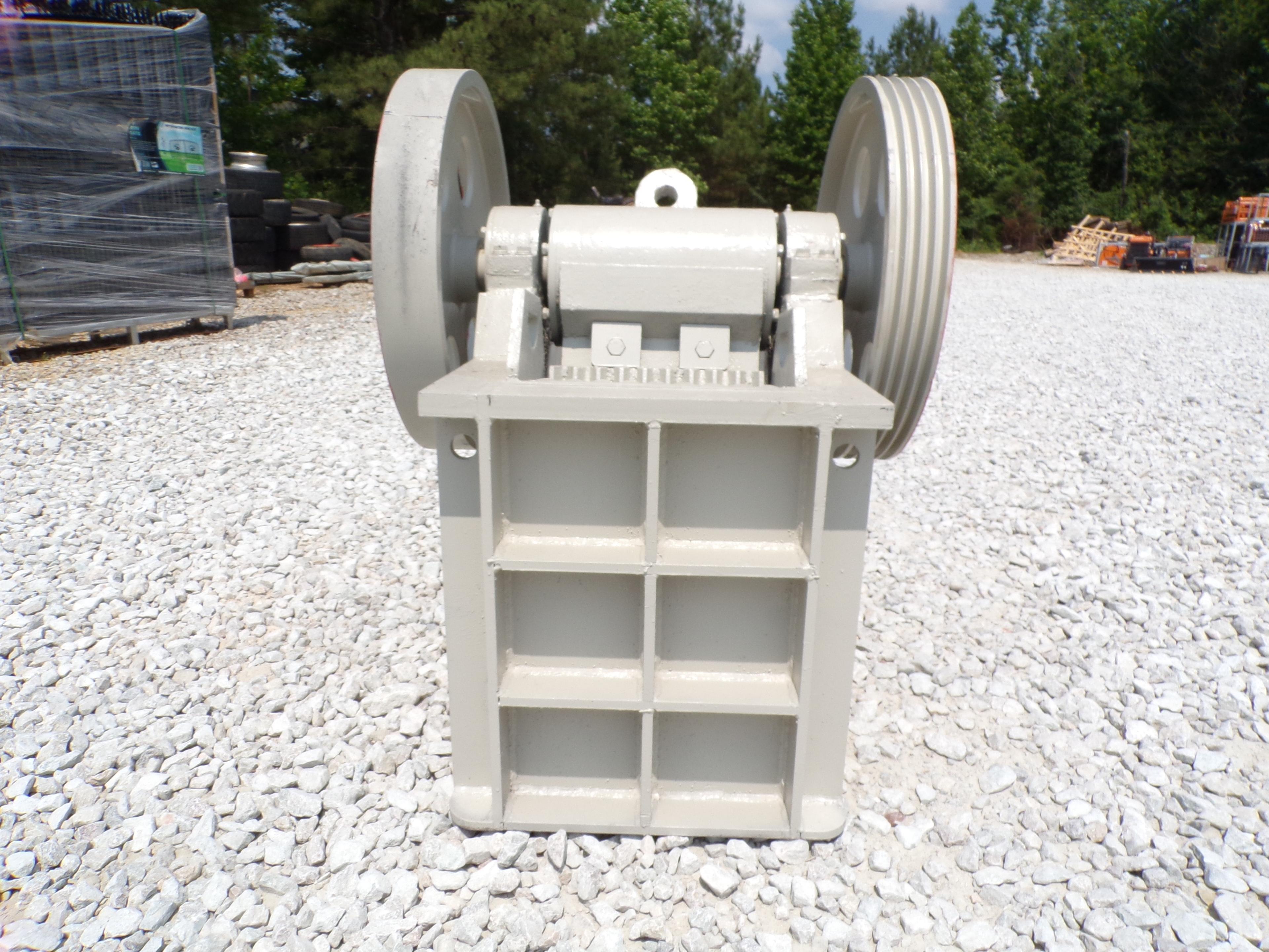 JAW CRUSHER