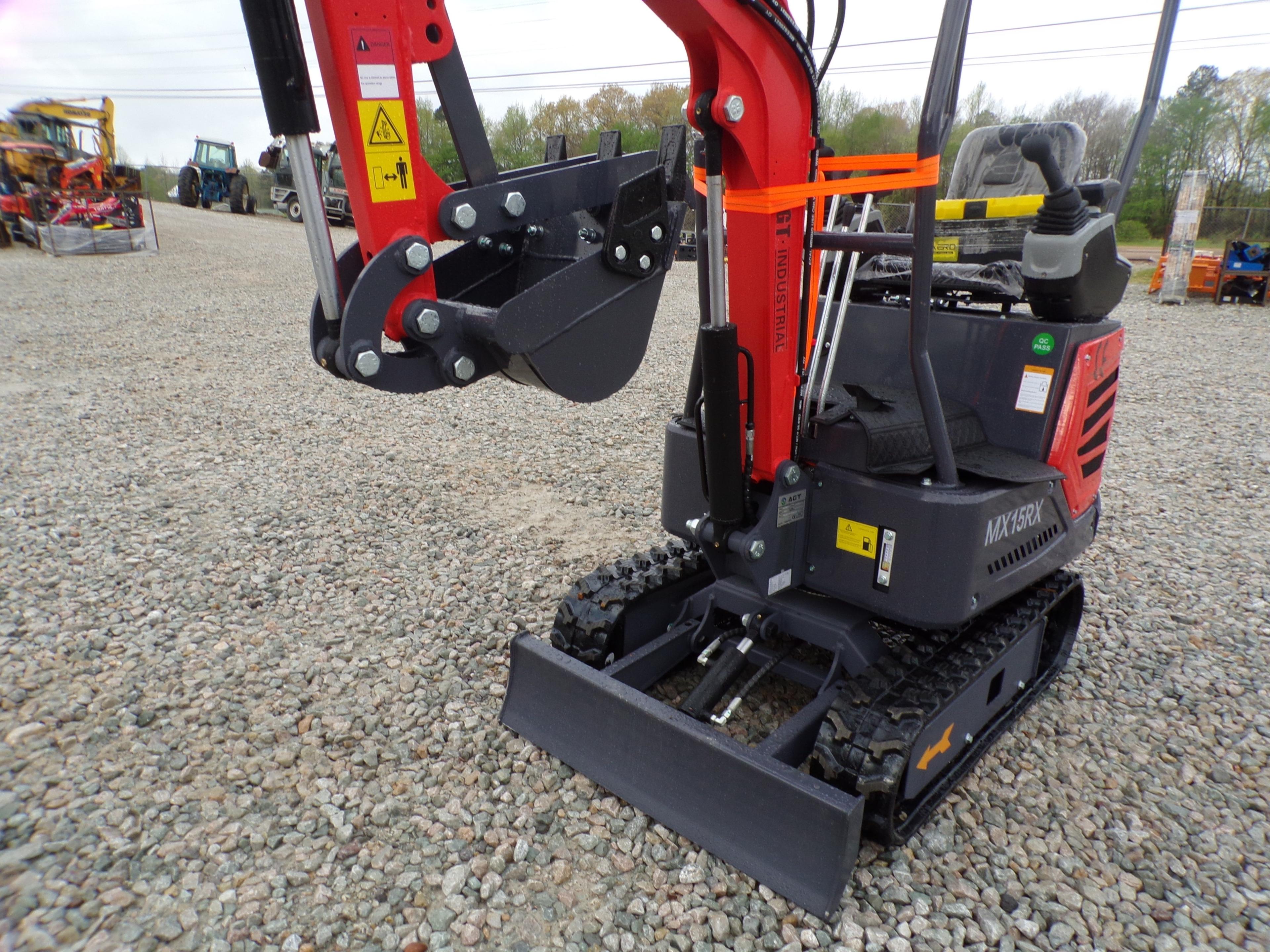 MINI EXCAVATOR-MX15RX