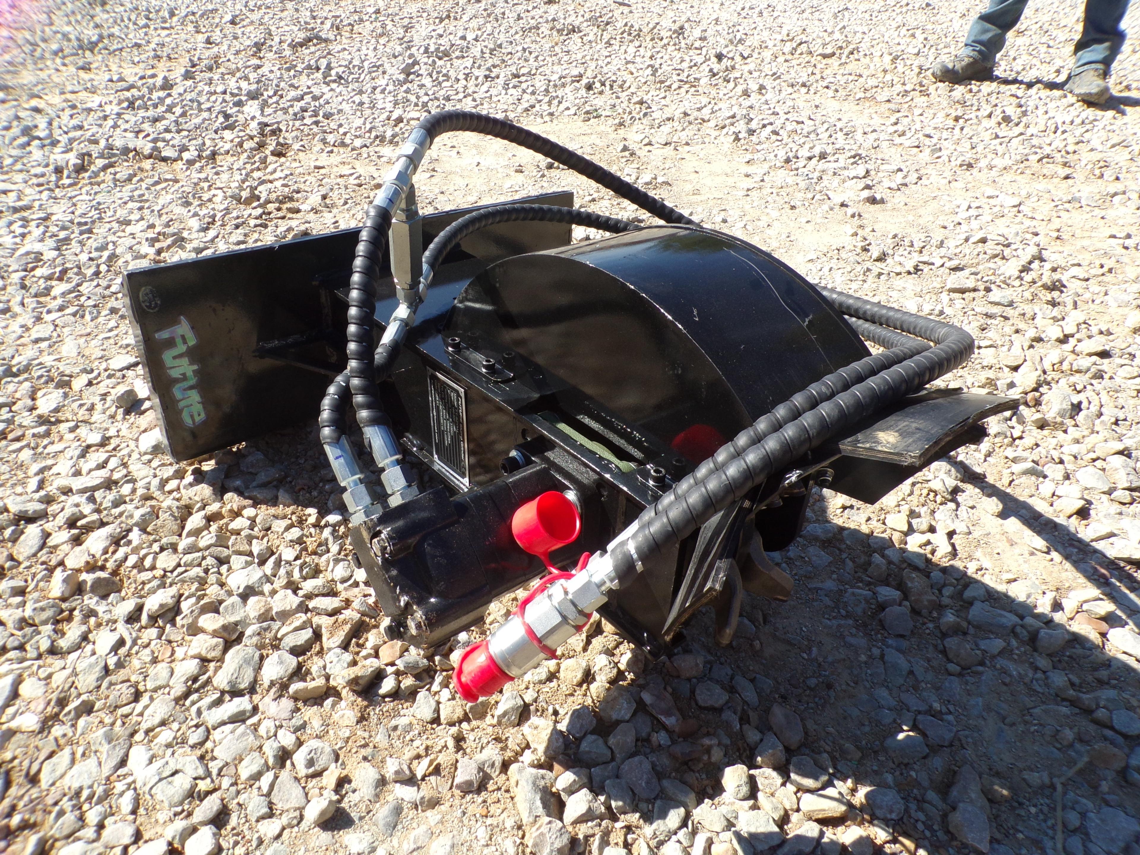 STUMP GRINDER FOR MINI SKID STEER