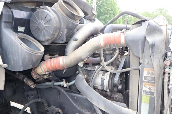 2004 KENWORTH T300 DUMP TRUCK WITH CRANE