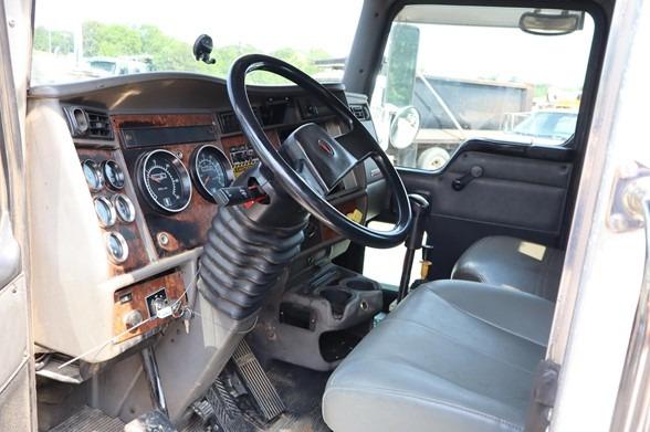 2004 KENWORTH T300 DUMP TRUCK WITH CRANE