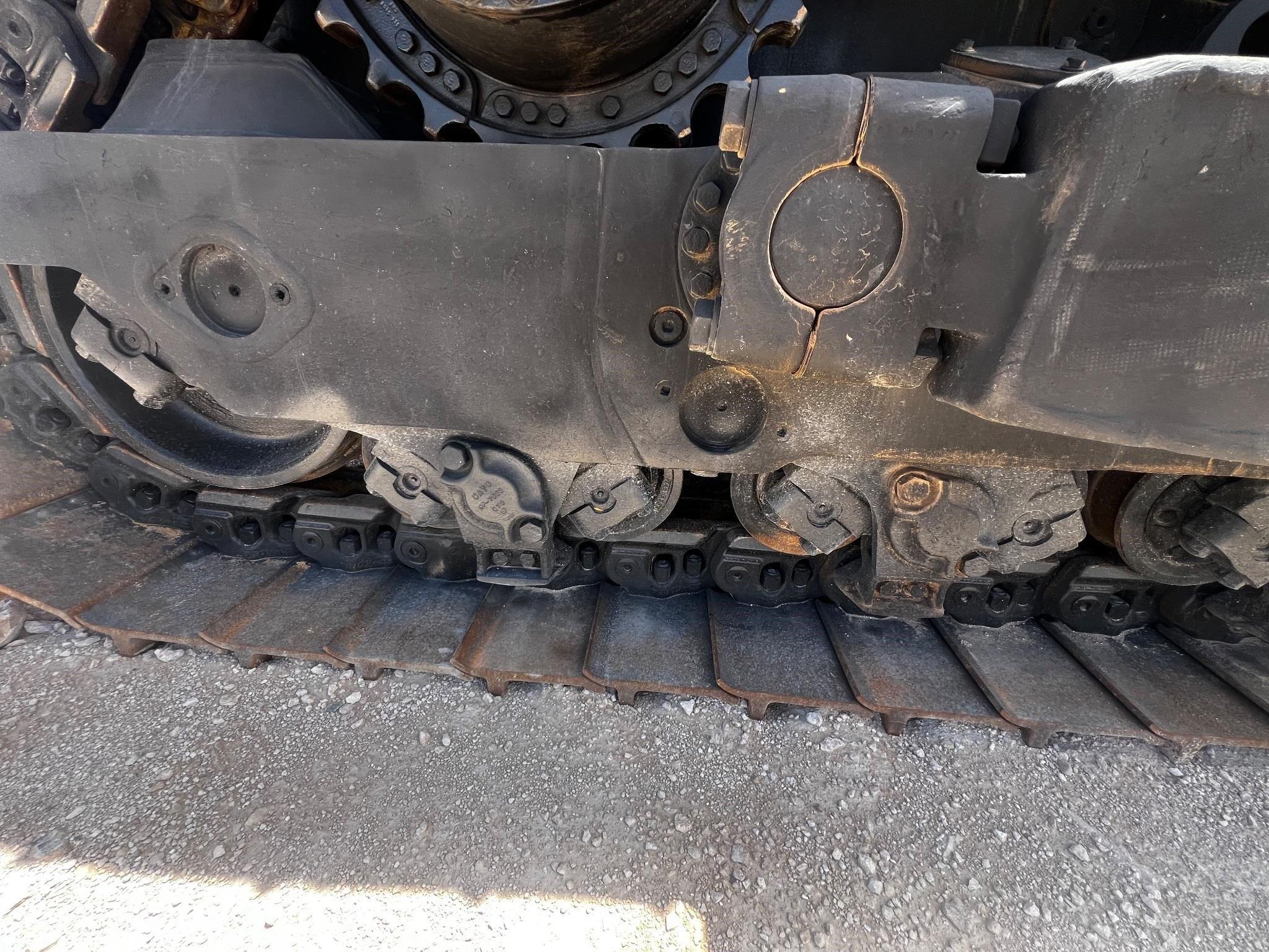 2015 Black Caterpillar D8T