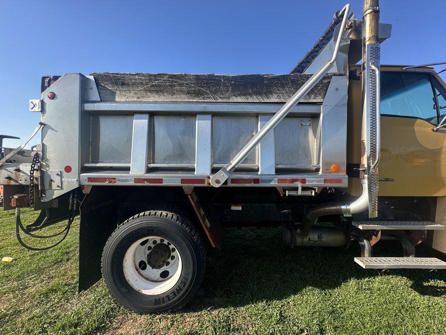 2006 Sterling L8500