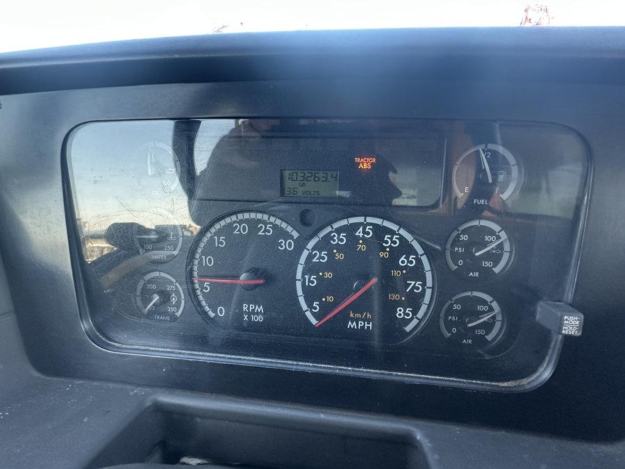 2006 Sterling L8500