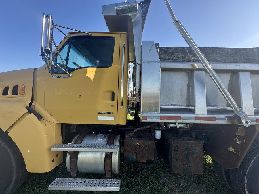 2006 Sterling L8500