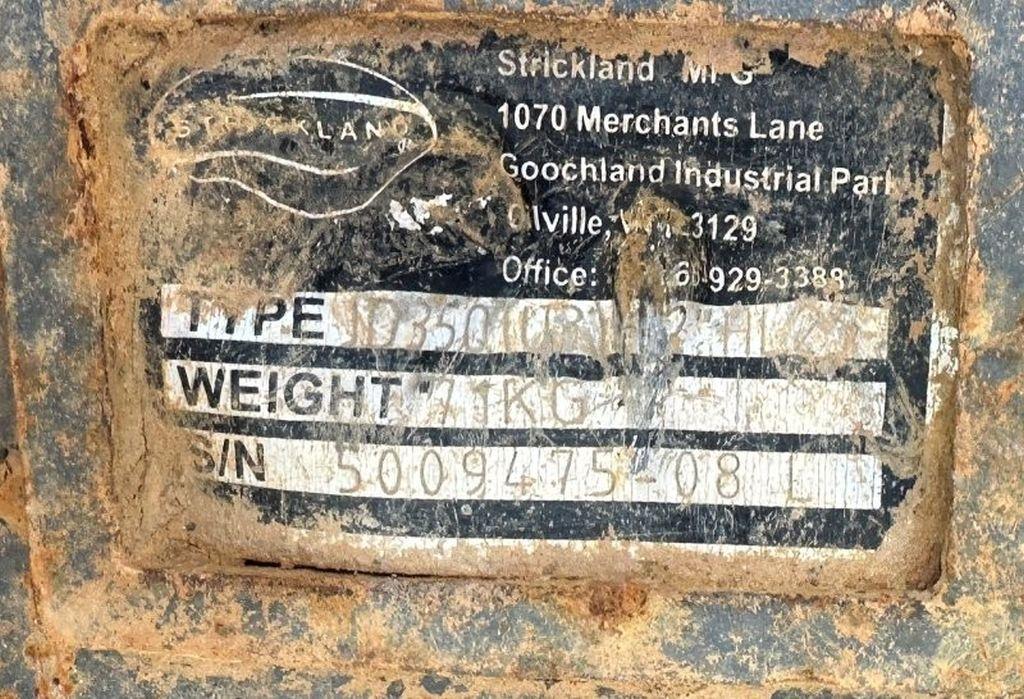 12" Strickland Tooth Bucket