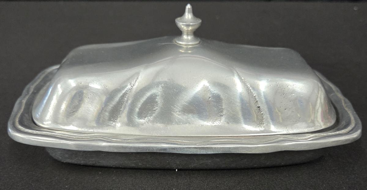 Vintage Wilton Pewter Armetale Queen Anne Butter Dish with Lid and Glass Insert