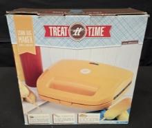 Brand New Treat Time Corn Dog Maker- Makes 6 Corn Dogs