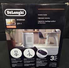 Brand New 1500 Watt Delonghi Ceramic Heater Oscillating Digital Thermostat