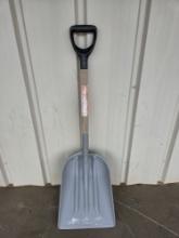 Craftsman D Handle Poly Scoop Transfer Shovel