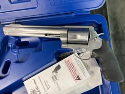 SMITH & WESSON 500 S&W MAGNUM, 8" BARRELL