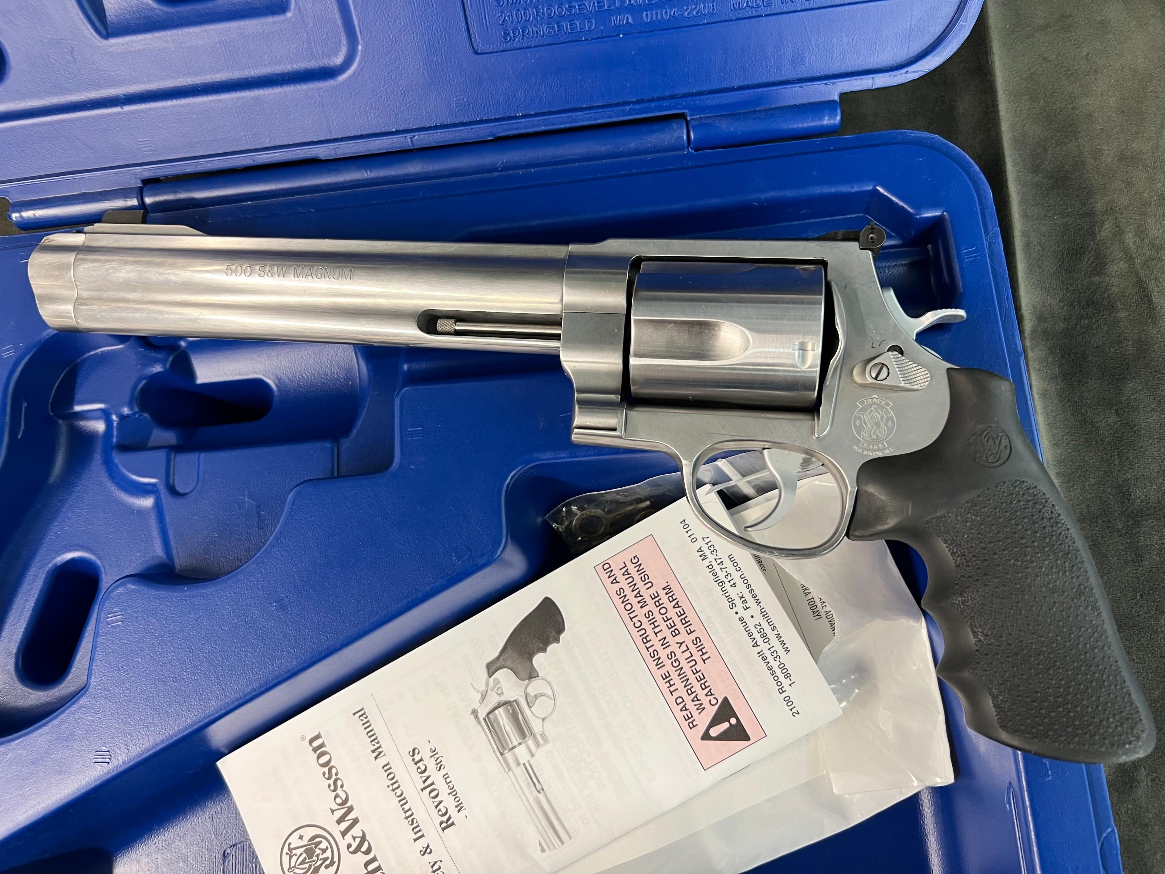 SMITH & WESSON 500 S&W MAGNUM, 8" BARRELL
