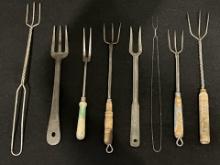 Assortment of 8 Kitchen, Cooking and Meat Forks