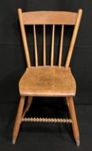 Sweet Windsor Style Chair with Dowel Detail