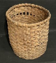 Midsize Antique Round Woven Basket