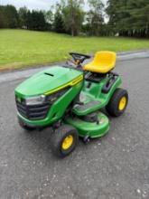 John Deere S100 42" Cut Riding Mower