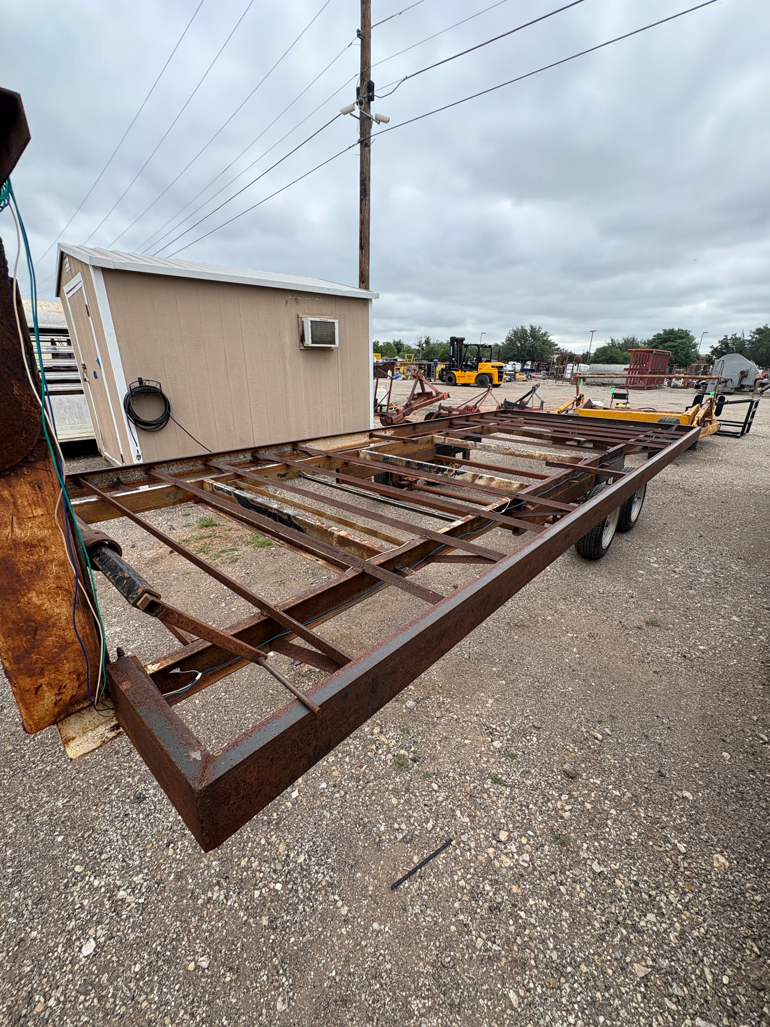 GOOSNECK TRAILER