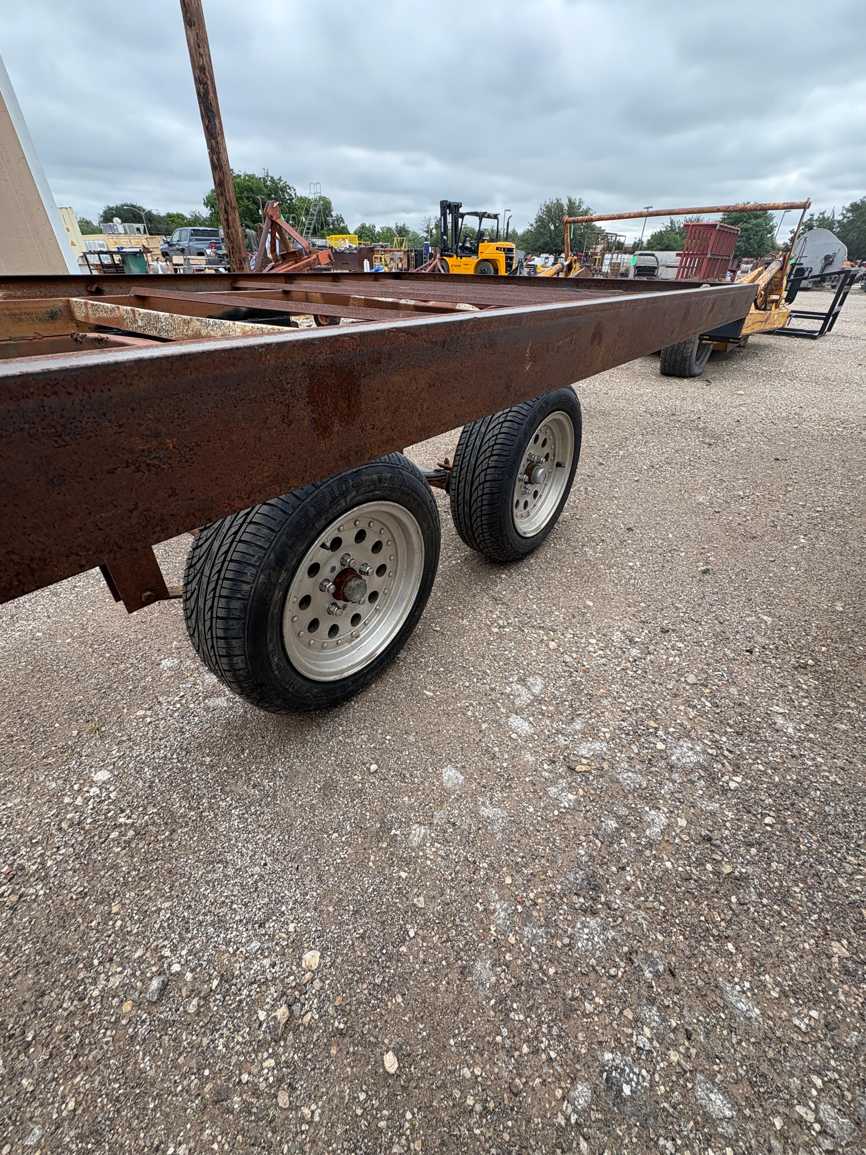 GOOSNECK TRAILER