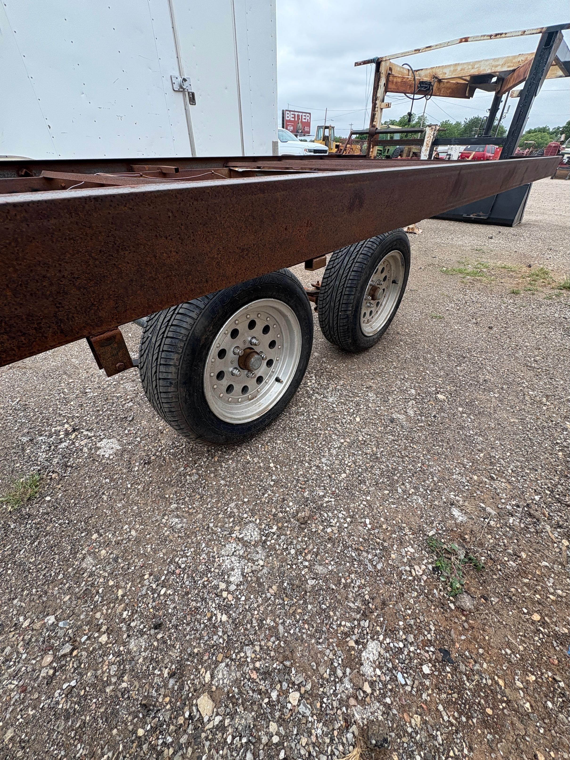 GOOSNECK TRAILER