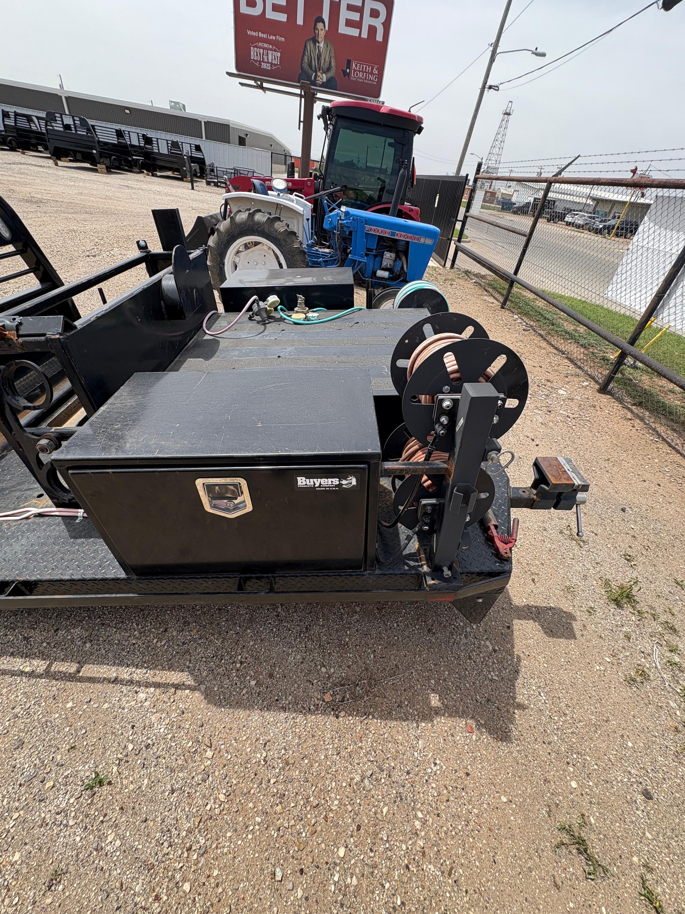 CM FLATBED