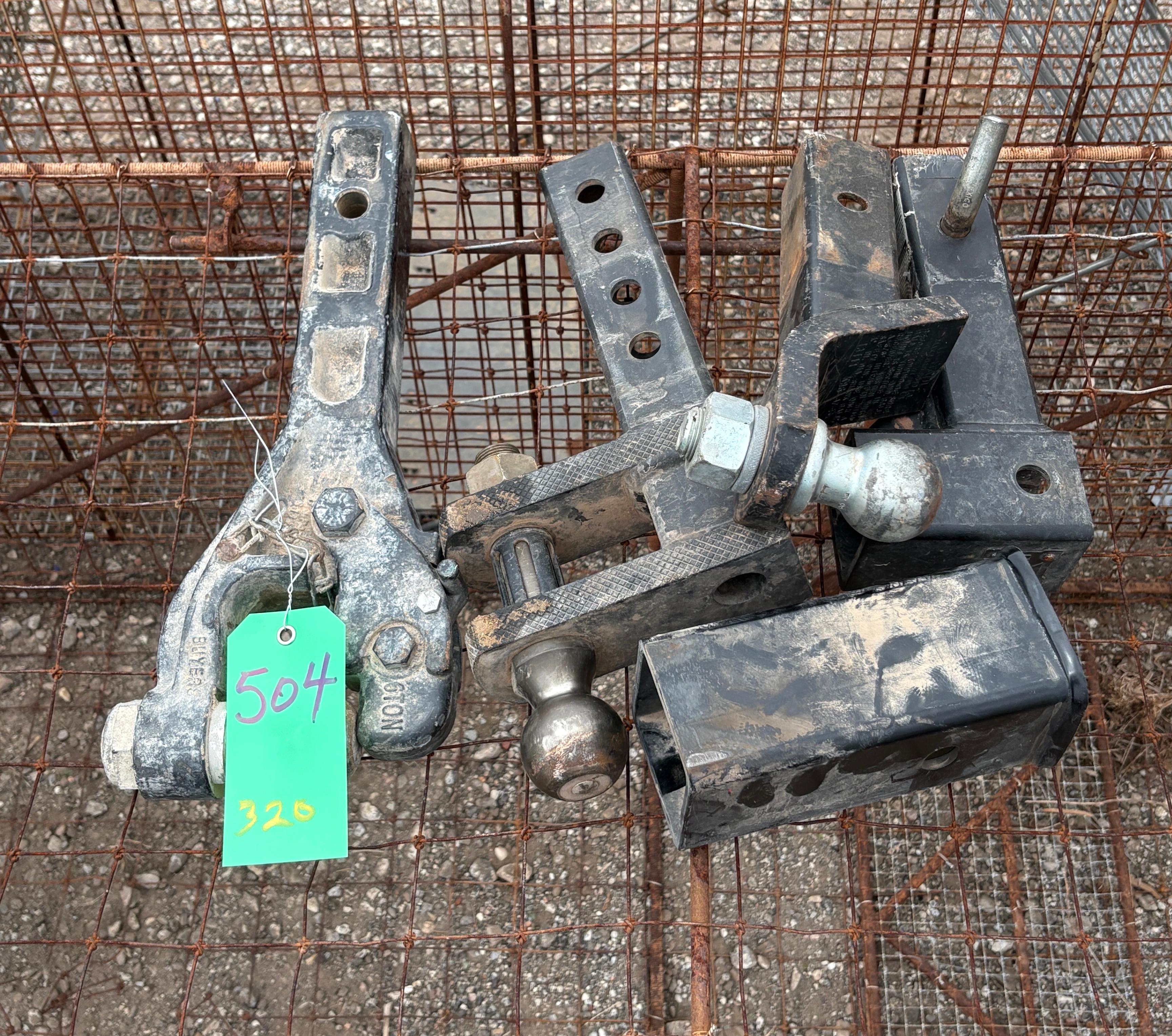 TOW HITCHES
