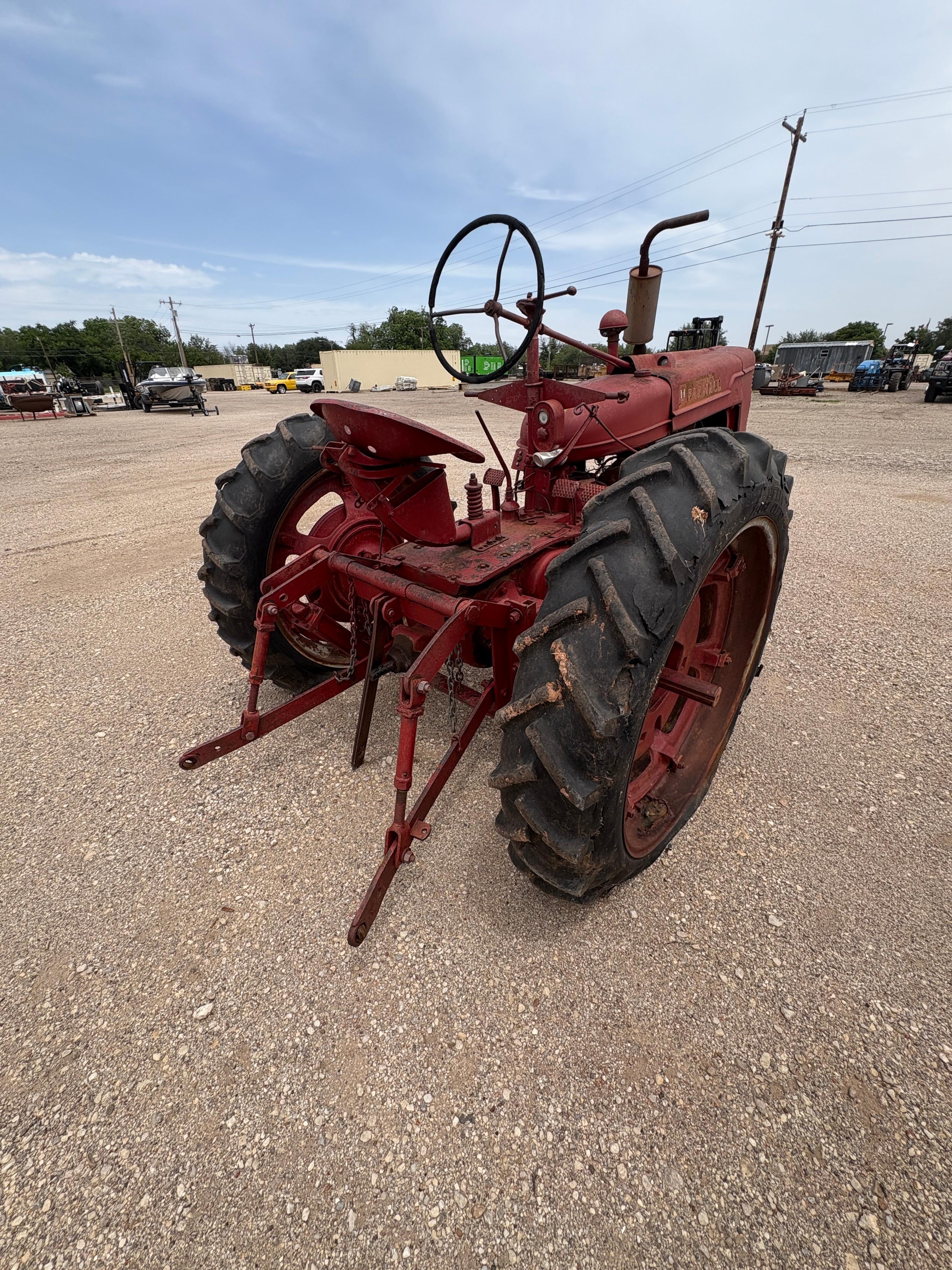INTERNATIONAL FARMALL