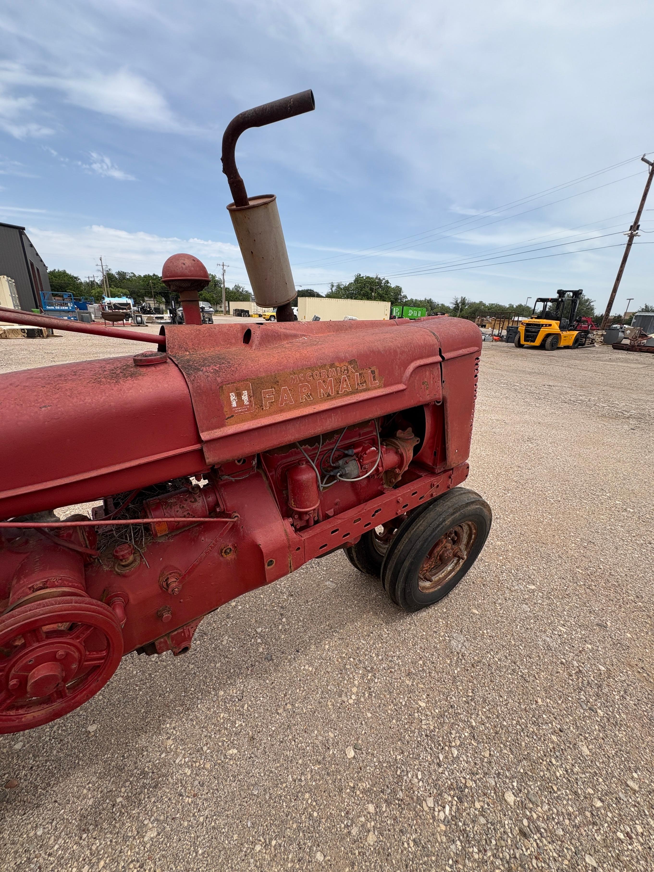 INTERNATIONAL FARMALL