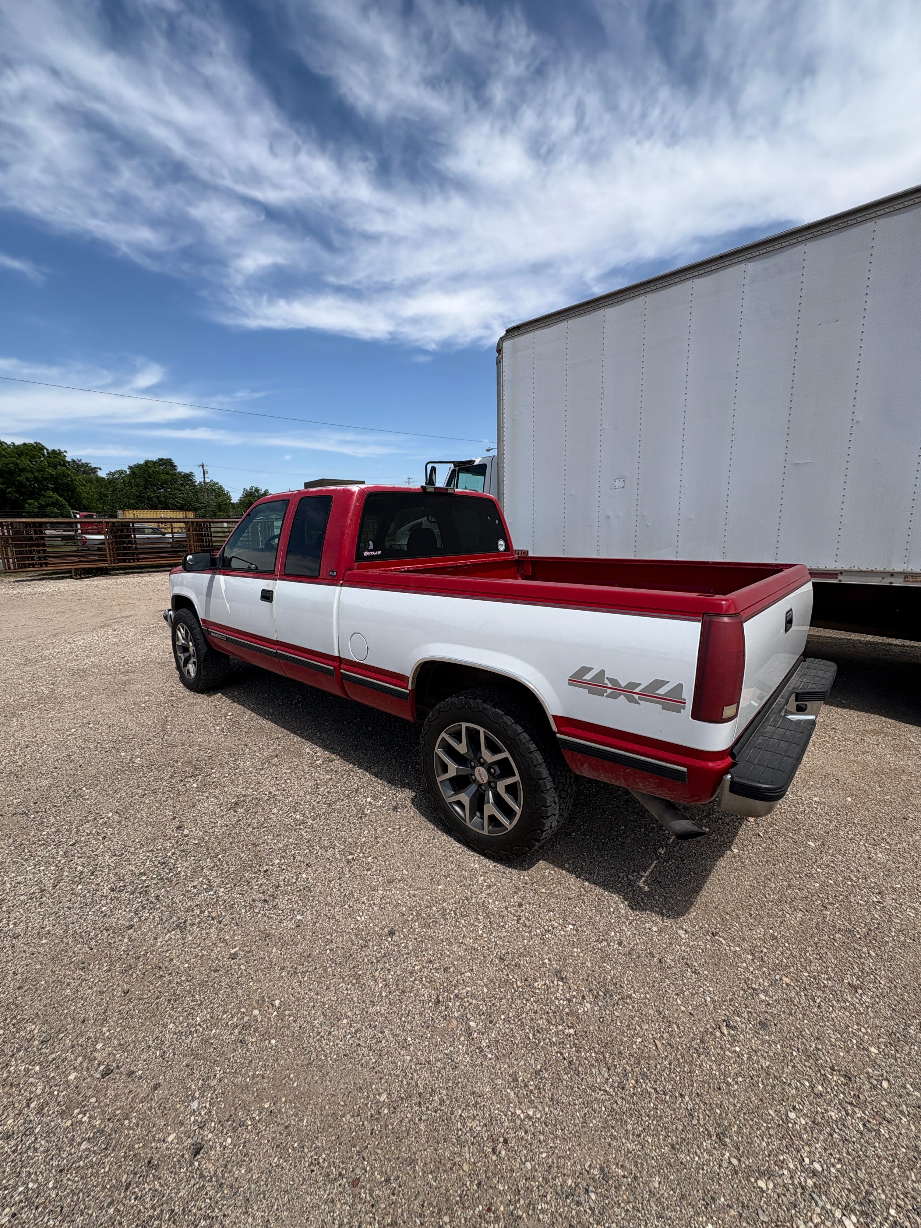 GMC 2500 SLE PICKUP