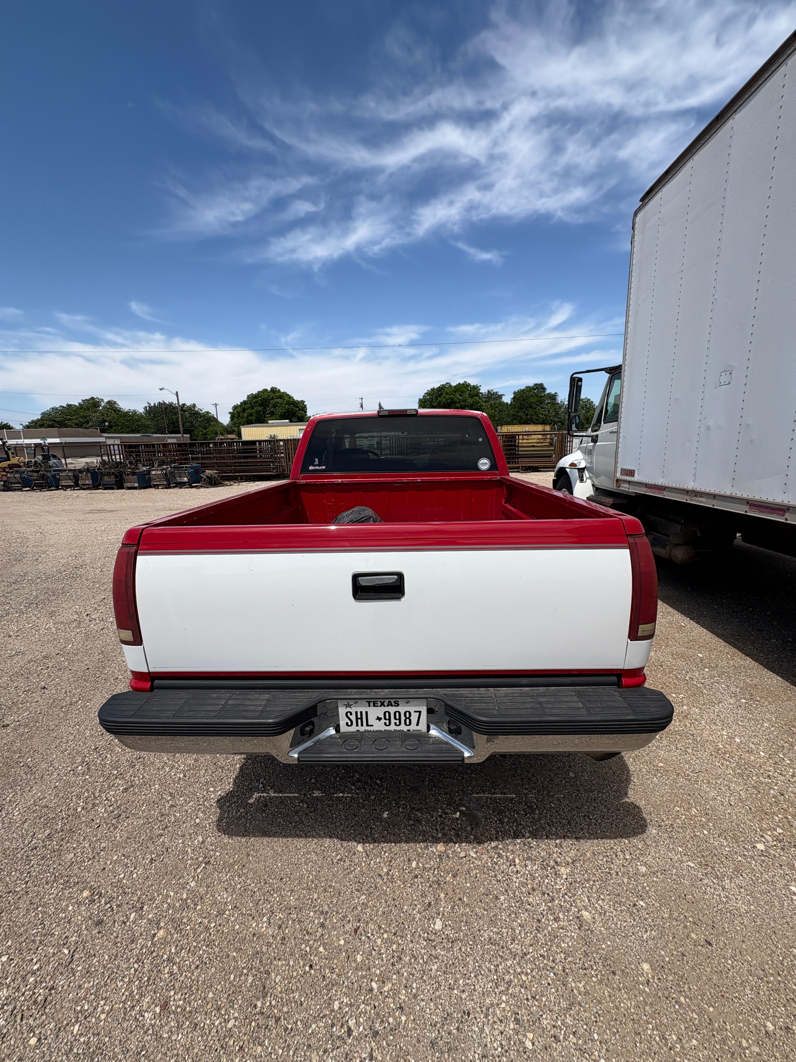 GMC 2500 SLE PICKUP