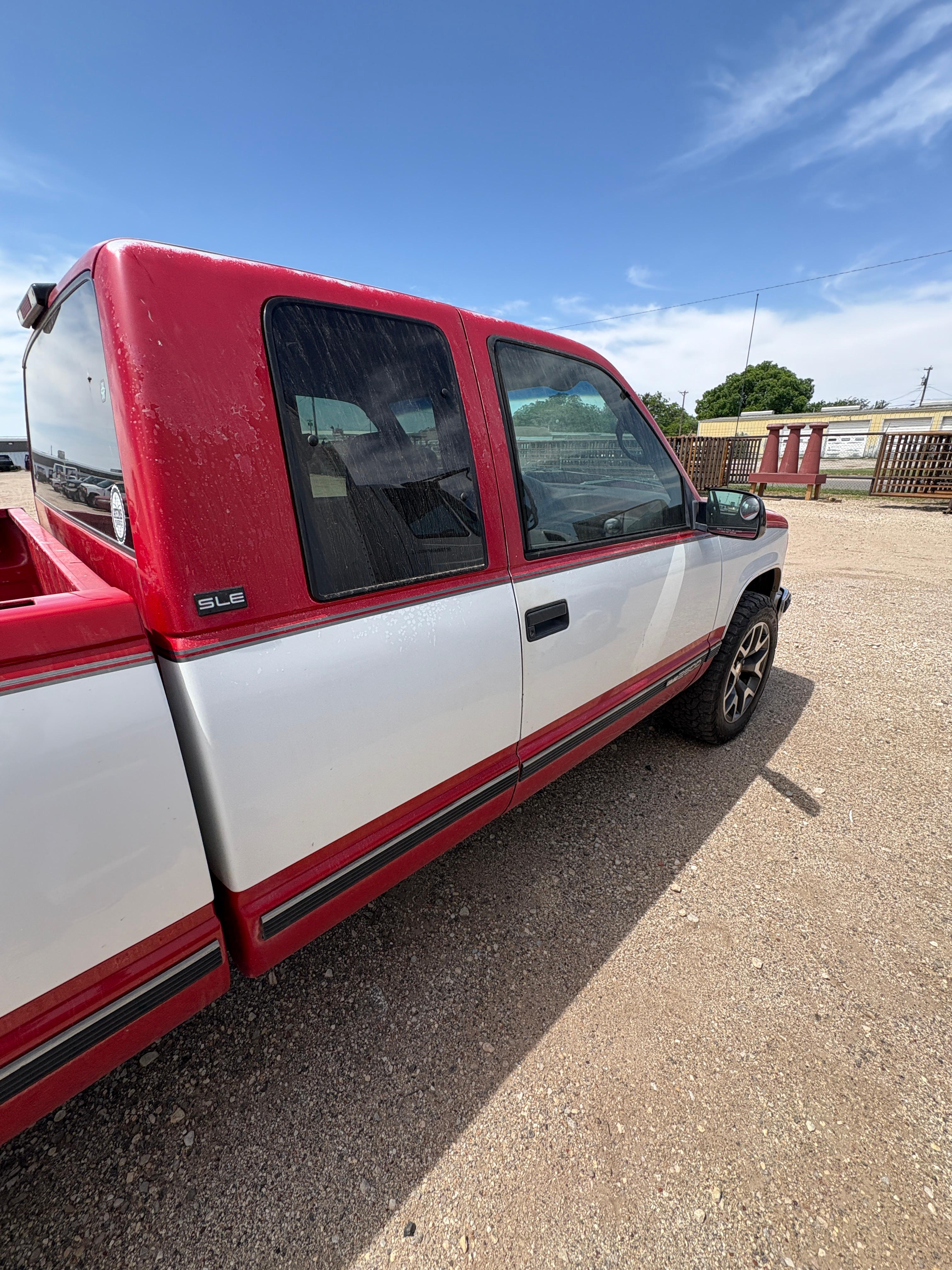 GMC 2500 SLE PICKUP