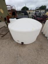 PLASTIC TANK