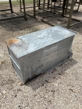 PRIEFERT FEEDER